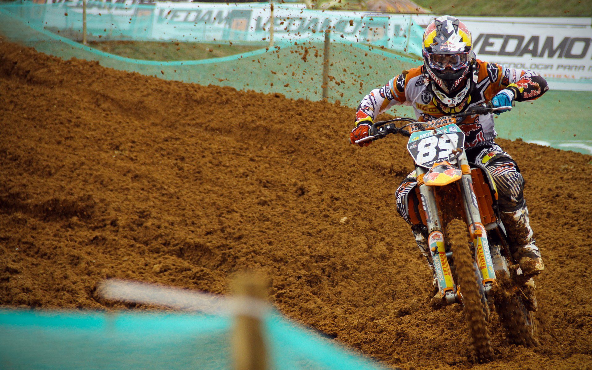 “跑步+亲情！牛仔3K亲子跑在香港温馨启程”